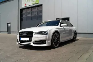 Audi S8 Bild 3