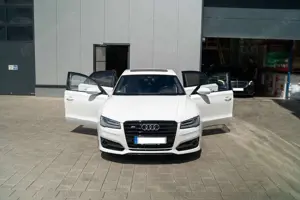 Audi S8 Bild 4