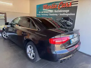 Audi A4 1.Hand Climatronic Sitzheizung TUEV 11/2026 119TKM Bild 4