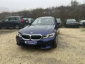 BMW 320 d Lim. Aut. ACC+LASER+360°+HEAD-UP+SCHIEBEDACH Bild 2