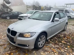 BMW 318 i Limousine*Klimaaut.*Euro5*Voll Fahrbereit*