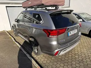 Mitsubishi Outlander 2.4 4WD Plug-In Hybrid Spirit+ Bild 5