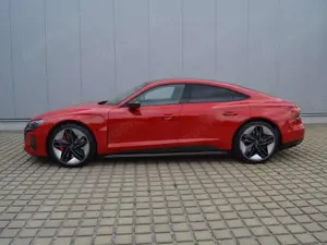 Audi RS e-tron GT quattro NP:177.228/CARBON/LUFT/21-ZOLL/LASER-MATR Bild 2