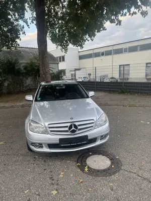 Mercedes-Benz C 230 *Schiebedach* *Automatik* *V6* Bild 4