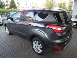 Ford Kuga Kuga 1.5 EcoBoost 2x4 Aut. Trend--NAVIGATION-- Bild 5