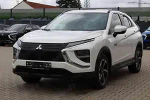 Mitsubishi Eclipse Cross 2.4 Basis 4WD R.Kamera Sitzhzg