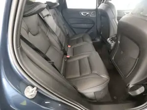 Volvo XC60 B5 Ultra Dark AWD Bild 4