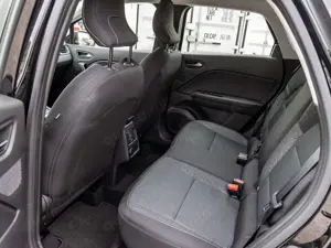 Renault Captur II Evolution TCE 140 EDC Navi PDC Klima Bild 5