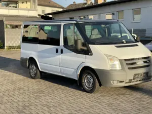 Ford Transit Bild 2
