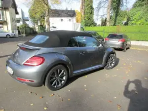 Volkswagen Beetle Beetle Cabriolet 1.4 TSI DSG Motion Techn Allstar Bild 2