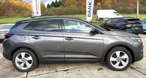 Opel Grandland X Innovation Kamera AHK Navi Tüv neu Bild 4