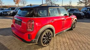 MINI Cooper SE Countryman All4 Classic Trim Pano-D/HK Bild 3