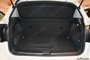 Volkswagen T-Cross 1.0 TSI Automatik Life AHK IQ Drive Szhzg LED K... Bild 4