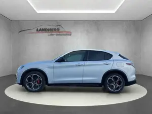 Alfa Romeo Stelvio Bild 2