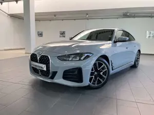 BMW 430 i xDrive M Sportpaket/AHK/ACC/Glasdach/HiFi