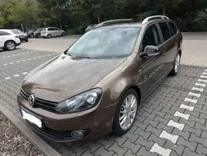 Volkswagen Golf Variant 1.6 TDI DPF DSG MATCH