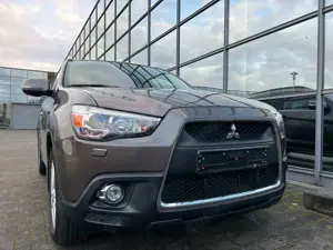 Mitsubishi ASX Intense 2WD AHK Pano PDC Kamera