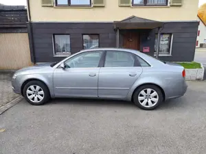 Audi A4 Bild 4