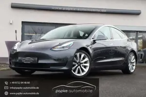 Tesla Model 3 Long Range Dual AWD +FSD+19ZOLL+KAMERA++