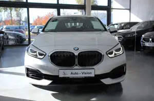 BMW 118 i (F40) Advantage *LED*Driving Assistant*Navi Bild 4