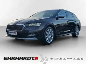 Skoda Octavia Combi 2.0 TSI DSG 4x4 Scout AHK*HUD*LED*NAV*SHZ...