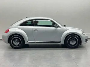 Volkswagen Beetle 2.0 TDI DSG *Sport*Leder*Xenon*Navi* Bild 5