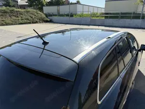 Toyota Avensis Combi 2.2 D-4D Automatik Executive Bild 5