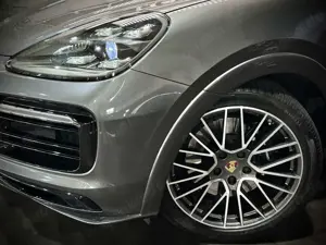 Porsche Cayenne *GTS*05.2027 APPROVED*Matrix-LED*Navi* Bild 4