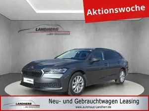 Skoda Superb Combi Essence 5. Jahre Garantie / Navi