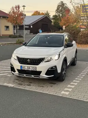 Peugeot 3008 BlueHDi 130 Stop  Start EAT8 Allure