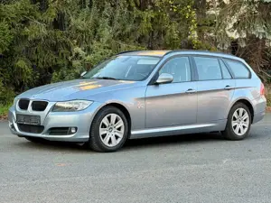 BMW 318 318d Touring Aut.+STANDHEIZUNG+SITZHEIZUNG+AHK+
