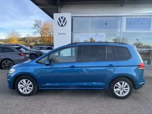 Volkswagen Touran 2.0 TDI DSG Comfortline FAHRERASSISTENZPA Bild 2