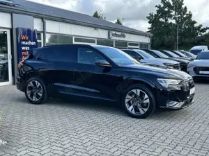 Audi e-tron 50 quattro S line*Black*20 Zoll*Kamera* Bild 3