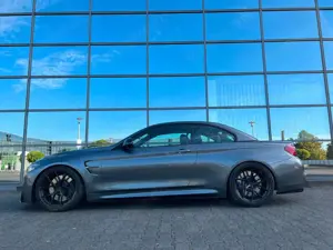BMW M4 Cabrio Leder LED Carbon V-MAX BMW Service Bild 4