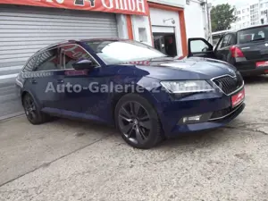 Skoda Superb 1,8 Combi Automatik, Navi,