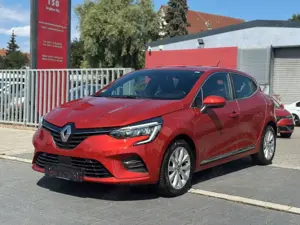 Renault Clio V Intens / erst. 48 tkm / 1. Hand / 140 PS