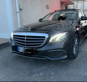 Mercedes-Benz E 220 d 4Matic 9G-TRONIC Avantgarde