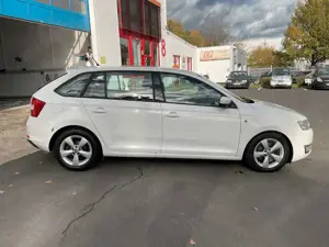 Skoda Rapid/Spaceback Spaceback Ambition 1.6 TDI Klima PDC SHZ Bild 4
