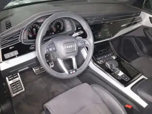 Audi Q8 S-Line 55TFSI 525,-ohne Anzahlung BO Luft Matrix Bild 5