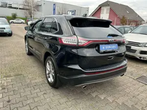 Ford Edge Titanium 4x4*PANO/LEDER/ALU/GARANTIE/EURO 6 Bild 4