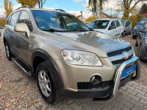 Chevrolet Captiva LT*2.HD*4x4*7.Sitzer*Klima*TÜV NEU Bild 2