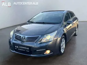 Toyota Avensis Kombi/TEMPOMAT/NAVI/XENON/