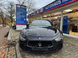 Maserati Ghibli 3.0 V6 S Q4 Automatik Bild 2