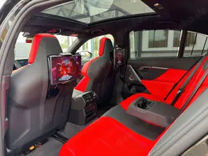 BMW M5 M Package/Fond Entertainment/Panor/Anhäng/BW