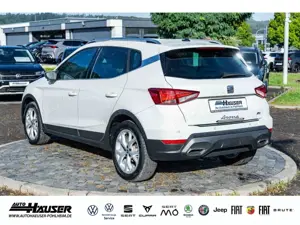 SEAT Arona FR 1.5 TSI DSG NAVI TEMPOMAT PDC LED FULL-LINK ALL Bild 4