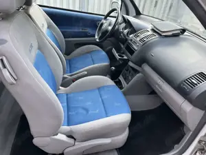 Volkswagen Lupo Lupo 1.4 College Bild 5