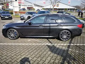 BMW 540 540d xDrive Touring Automatik M Sport Line