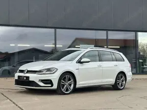 Volkswagen Golf VII Variant Highline/ACC/ PANO/Massage/R-Line