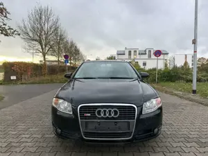 Audi A4 Avant 1.8 T S-LINE XENON*KLIMA Bild 2