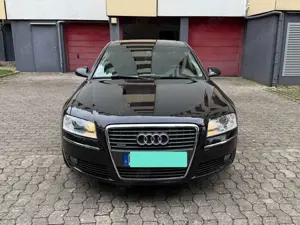 Audi A8 3.0 TDI DPF quattro
